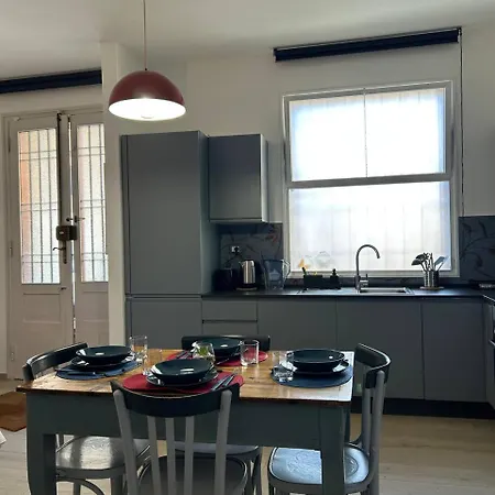 Апартаменты Likehome Mentessi - 1 4 Persone *